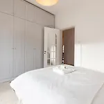 Breathtaking Seafront 3bd W/ Balcony, Coast By 360 Estates Apartamento *