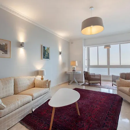 Breathtaking Seafront 3bd W/ Balcony, Coast By 360 Estates * Sliema