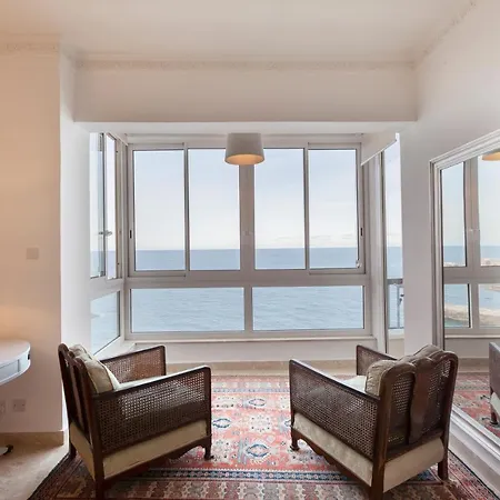 Breathtaking Seafront 3bd W/ Balcony, Coast By 360 Estates Apartman