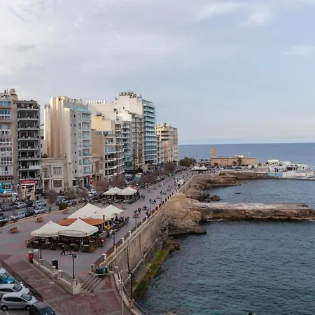 Breathtaking Seafront 3bd W/ Balcony, Coast By 360 Estates Apartament