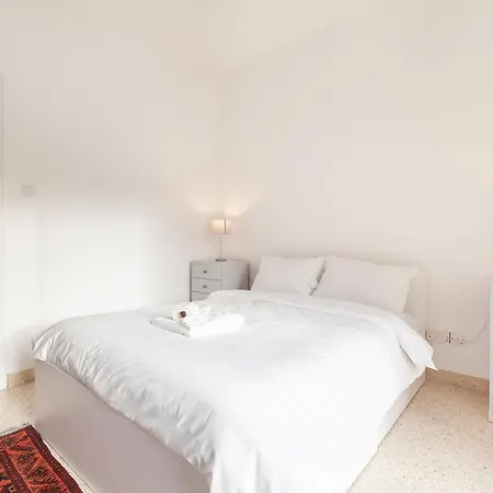 Breathtaking Seafront 3bd W/ Balcony, Coast By 360 Estates Διαμέρισμα *