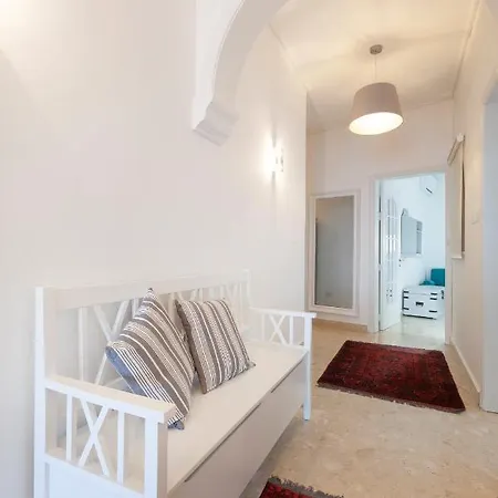 Breathtaking Seafront 3bd W/ Balcony, Coast By 360 Estates Apartament *